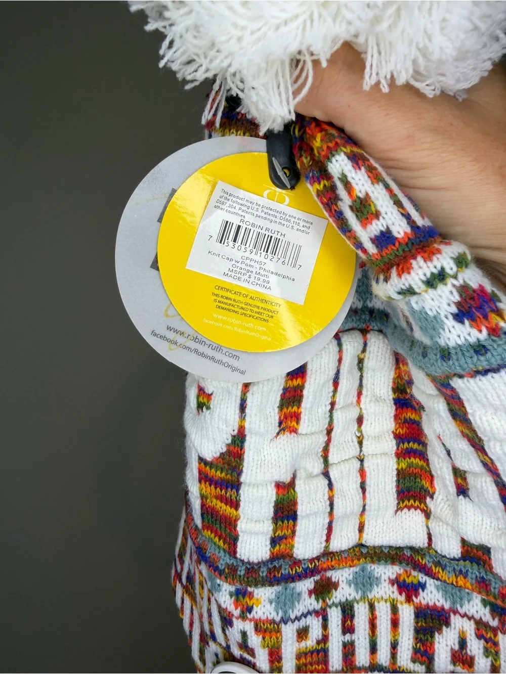 Robin Ruth Philadelphia Winter Hat Pom Pom Ski Beanie NWT